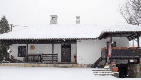 IZLOŽBA U RANČIĆEVOJ KUĆI: Dečje likovno putovanje