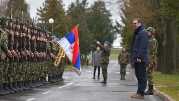 ВУЧИЋ СУТРА У ПОСЕТИ 72. СПЕЦИЈАЛНОЈ БРИГАДИ: Председник у Панчеву присуствује презентацији корнета!