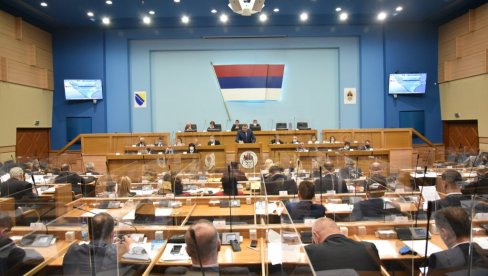 SKUPŠTINA SRPSKE ODBACUJE ODLUKU CIK-A: Nisu iznad Ustava Republike Srpske - Šmit godinama temeljno pripremao teren za ovo