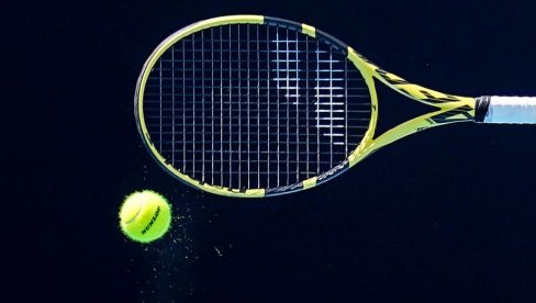 MEČ O KOME ĆE DA SE PRIČA: Vondrušova šampionka Berlina