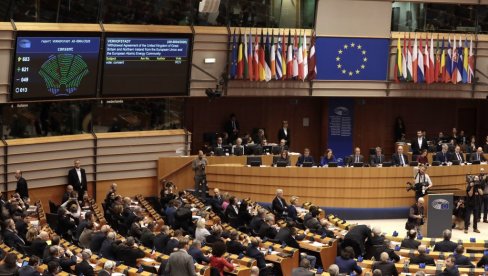 АТОМИ И ГАС ЗЕЛЕНА ЕНЕРГИЈА: Звиждуци после изјашњавања Европског парламента о природи два енергента
