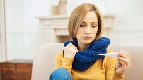 НЕ МОРАТЕ ВИШЕ ДА ЈУРИТЕ ПАПИРЕ И ДОЗНАКЕ: Ево како можете све да решите у пар кликова из фотеље