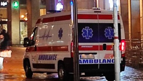 TRI SAOBRAĆAJKE U BEOGRADU: Teško povređen muškarac hitno prebačen u Urgentni