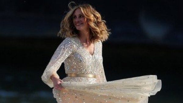 ЗАБРАЊУЈЕ ИМ ДРУШТВЕНЕ МРЕЖЕ Деца Џулије Робертс расту уз строга правила