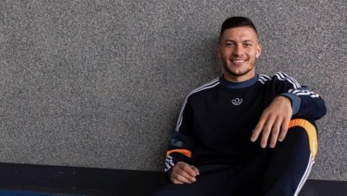 ŠTA ĆE NAM LUKA JOVIĆ? Grci razapeli Srbina ŠTA ĆE NAM LUKA JOVIĆ? Grci razapeli Srbina