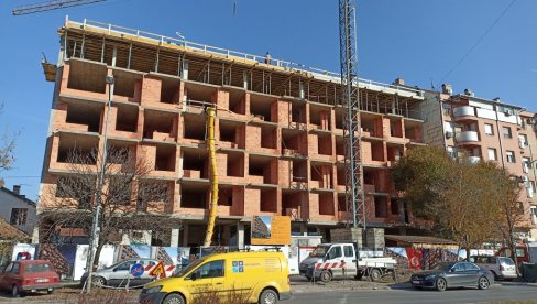 PLANIRANA  IZGRADNJA 13.600  STANOVA: U 2023. izdato 3.556 građevinskih dozvola u 17 beogradskih opština