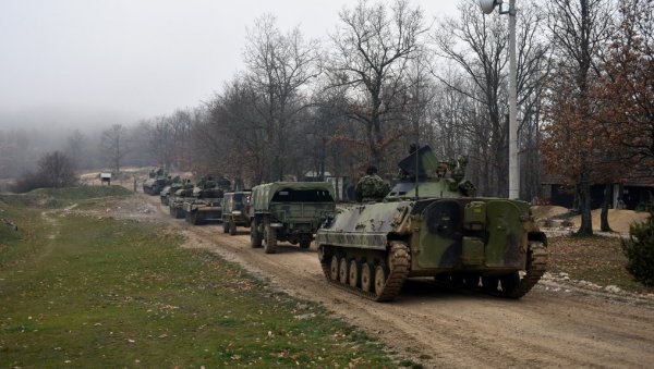 БОЈОВИЋ О НАПАДИМА НА ВС: Јака Војска не одговара онима којима смета јака Србија