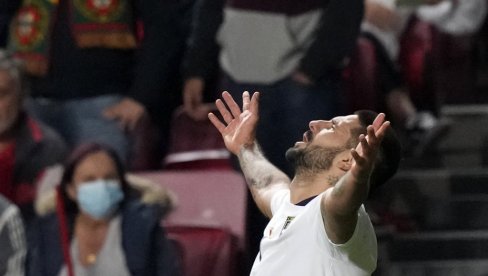 HRVATI ODLEPILI ZA SRBINOM! Aleksandar Mitrović je na naslovnim stranama komšijskih medija HRVATI ODLEPILI ZA SRBINOM! Aleksandar Mitrović je na naslovnim stranama komšijskih medija