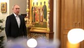 ПУТИН ЧЕСТИТАО БОЖИЋ: Један од највећих и најомиљенијих хришћанских празника