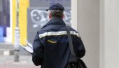 NEDOUMICE OKO POŠILJKI: Poštar otkrio nešto što malo ko zna, pa razbesneo Srbe