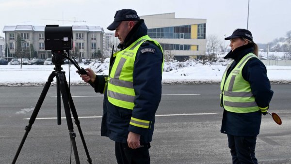 ЛАКШЕ ПОВРЕЂЕНО ДЕВЕТ ОСОБА: За дан се догодило 10 саобраћајних несрећа