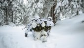 PADOBRANCI U IZVIĐANJU: Pogledajte kako izgleda zimska obuka 63. padobranske brigade VS na Kopaoniku (FOTO)