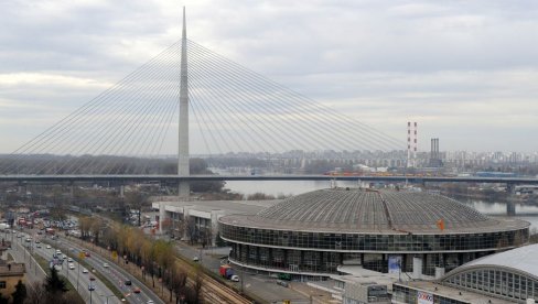 DANAS NASTAVLJA KAMPANJU LAŽIMA: Nove izmišljotine Šolakovog tabloida (VIDEO)