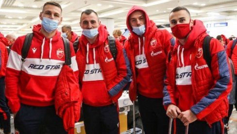 ZVEZDA U TURSKOJ: Crveno-beli spremni za zimske pripreme (FOTO) ZVEZDA U TURSKOJ: Crveno-beli spremni za zimske pripreme (FOTO)