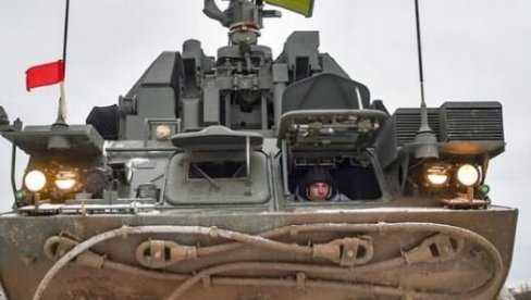 RUSKA OLUJA NA NEBU: Snimak operacije kompleksa Buk i Tor u zoni specijalne vojne operacije (VIDEO) RUSKA OLUJA NA NEBU: Snimak operacije kompleksa Buk i Tor u zoni specijalne vojne operacije (VIDEO)