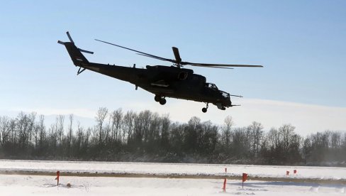 ONI ĆE ČUVATI NAŠE NEBO: Letačka obuka na helikopterima u 98. vazduhoplovnoj brigadi (FOTO) ONI ĆE ČUVATI NAŠE NEBO: Letačka obuka na helikopterima u 98. vazduhoplovnoj brigadi (FOTO)