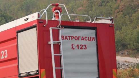 ŠUME GORE I USRED ZIME: Vatrogasci u Trebinju imaju pune ruke posla ŠUME GORE I USRED ZIME: Vatrogasci u Trebinju imaju pune ruke posla