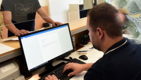 IZNOSI OD 5.270 DO 26.000 DINARA: Poreska uprava utvrdila poreze na oružje za ovu godinu