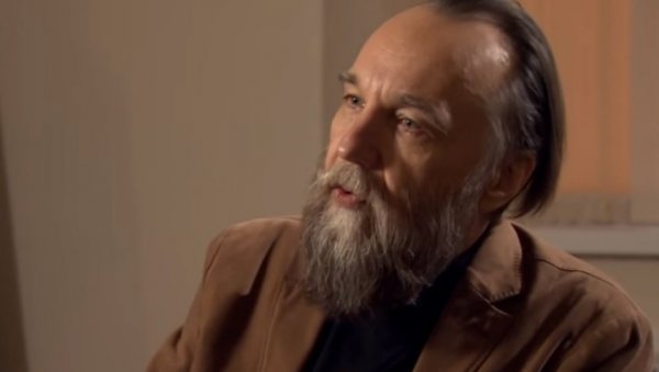 АЛЕКСАНДАР ДУГИН: Црвене линије су повучене, између Русије и Запада створен је суштински и неповратан јаз