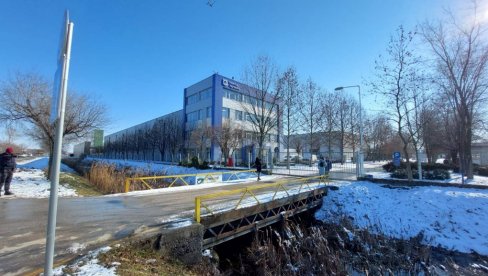 POŠLI KA VENTILU, PA NASTRADALI? Nastavljena istraga o nesreći u šimanovačkoj firmi Agrosava u kojoj su poginula dvojica radnika POŠLI KA VENTILU, PA NASTRADALI? Nastavljena istraga o nesreći u šimanovačkoj firmi Agrosava u kojoj su poginula dvojica radnika