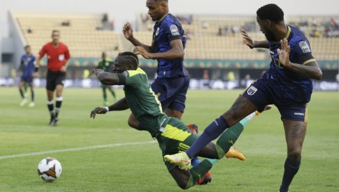 KUP AFRIČKIH NACIJA: Mane strelac uz potres mozga, a ne zna se koji je gol lepši (VIDEO) KUP AFRIČKIH NACIJA: Mane strelac uz potres mozga, a ne zna se koji je gol lepši (VIDEO)