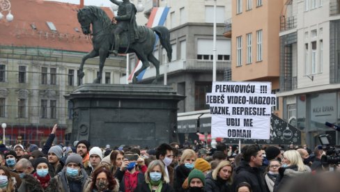VLAST IZBACUJE AFERU DNEVNO: Hrvatska po korupciji gora od Jordana i Ruande, ali i pored svega vladajući HDZ i dalje najpopularniji VLAST IZBACUJE AFERU DNEVNO: Hrvatska po korupciji gora od Jordana i Ruande, ali i pored svega vladajući HDZ i dalje najpopularniji