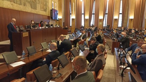 STEVANU DIVJAKOVIĆU FEBRUARSKA NAGRADA NOVOG SADA: Visoko gradsko priznanje uspešnom kompozitoru i kulturnom posleniku STEVANU DIVJAKOVIĆU FEBRUARSKA NAGRADA NOVOG SADA: Visoko gradsko priznanje uspešnom kompozitoru i kulturnom posleniku
