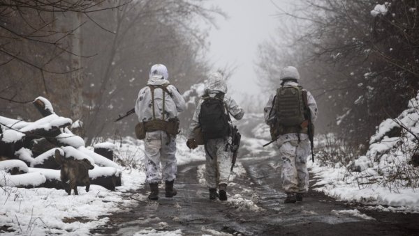АМЕРИЧКИ ОБАВЕШТАЈЦИ ТВРДЕ: Русија разматра план да инсценира инцидент с Украјином, Пентагон шаље 3.000 војника
