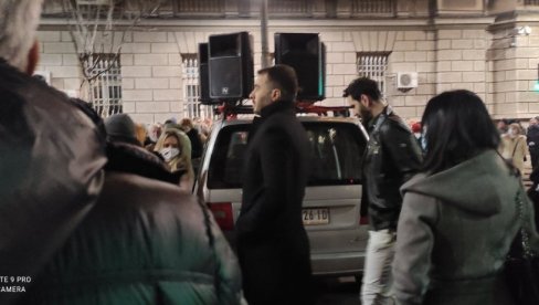 SAVO MANOJLOVIĆ HOĆE DA BLOKIRA IZBORE: Najavio najgrublje gaženje Ustava i zakona (VIDEO) SAVO MANOJLOVIĆ HOĆE DA BLOKIRA IZBORE: Najavio najgrublje gaženje Ustava i zakona (VIDEO)