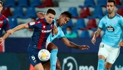 ZA LJUBITELJE BRZE ISPLATE: Goleade u prvom poluvremenu ZA LJUBITELJE BRZE ISPLATE: Goleade u prvom poluvremenu