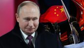 ЋУТИ, АЛИ ОСМЕХ ГОВОРИ СВЕ: Путин на отварању ЗОИ у Пекингу (ГАЛЕРИЈА)