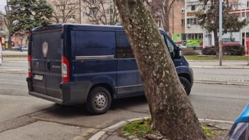 PRETIO DA ĆE UBITI VIŠE OD 30 LJUDI? Uhapšen maloletnik u Nišu