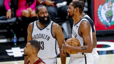 PREDLOZI ZA NOĆNE PTICE: Tipovi sa NBA parketa PREDLOZI ZA NOĆNE PTICE: Tipovi sa NBA parketa