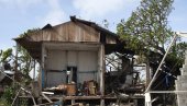 CIKLON DONEO UŽAS: Potresni prizori razorenih domova, raste broj žrtava na Madagaskaru (FOTO)