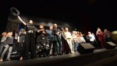ZAHVALJUJUĆI DECI I LUTKAMA SVE SU – MLAĐI: Pozorište mladih u Novom Sadu obeležilo 90. rođendan