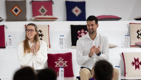 SRPSKI ŠTAND - NAJBOLJI ŠTAND NA SVETU! Novak Đoković uveličao predstavljanje Srbije na svetskoj izložbi Dubai Ekspo (FOTO/VIDEO) SRPSKI ŠTAND - NAJBOLJI ŠTAND NA SVETU! Novak Đoković uveličao predstavljanje Srbije na svetskoj izložbi Dubai Ekspo (FOTO/VIDEO)