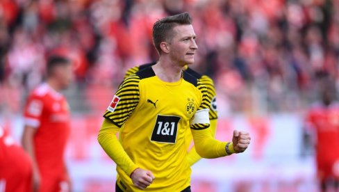 KLUB SE POHVALIO: Produžen ugovor sa nekada jednim od najboljih nemačkih fudbalera