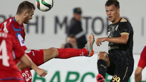 ŠKUPI SLAVI TITULU: Nikola Avramovski, trener u S. Makedoniji ŠKUPI SLAVI TITULU: Nikola Avramovski, trener u S. Makedoniji