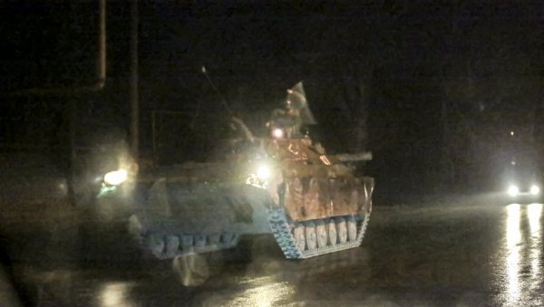 ПАЛА УКРАЈИНСКА ВОЈНА БАЗА: Руска војска преузела базу код Херсона