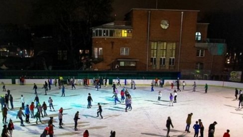 SUBOTIČANI, SPREMITE SLIČUGE: Sutra počinje klizališna sezona