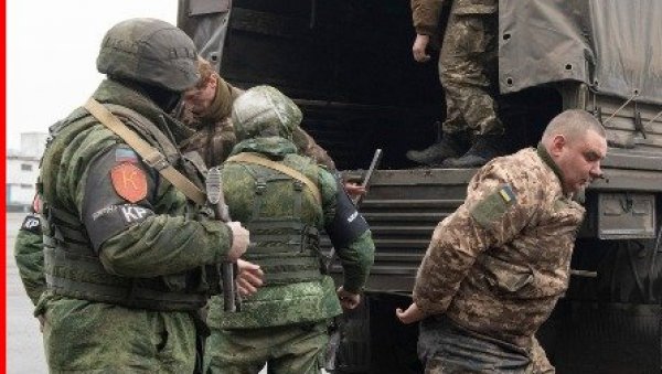ИЗВРШЕНА РАЗМЕНА ЗАРОБЉЕНИКА: Украјинцима враћено 86 војника, 15 жена