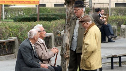 DOBRE VESTI ZA PENZIONERE: U svoje radne knjižice moći ćete da upišete i staž stečen u ovoj zemlji DOBRE VESTI ZA PENZIONERE: U svoje radne knjižice moći ćete da upišete i staž stečen u ovoj zemlji