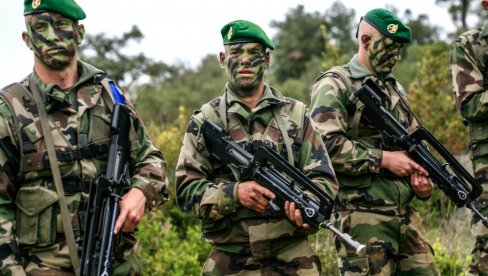 ФРАНЦУСКИ КОНТРАОБАВЕШТАЈАЦ: Велики број француских војника се бори под маском плаћеника (ВИДЕО)