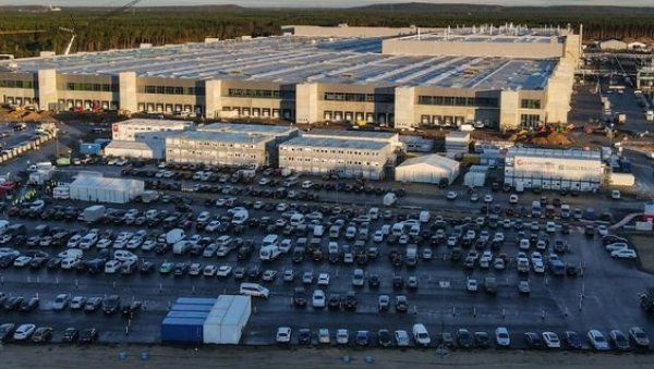 ГОДИШЊИ ПРИХОД КИНЕСКЕ ФИРМЕ BYD: Први пут премашио 100 милијарди долара