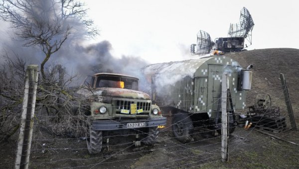 ВОЈСКА УКРАЈИНЕ: У нападу калибром на касарну у Миколајеву погинуло осам војника