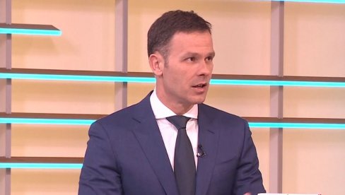 SINIŠA MALI NA TV PRVA SINIŠA MALI NA TV PRVA