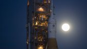 TRKA ZA ODLAZAK NA MESEC: Mask ubrzava SpejsIks, Bezos gura Blu Oridžin u pokušaju da prestignu Kinu