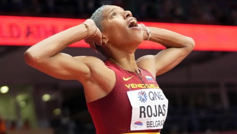 VELIKI UDARAC, PARIZ BEZ NAJVEĆE ZVEZDE: Olimpijska šampionka u troskoku zadobila tešku povredu  (FOTO)