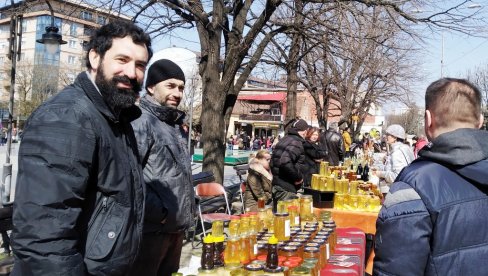 IZBORNA SKUPŠTINA I EDUKACIJA: Paraćinski pčelari sutra biraju predsednika udruženja