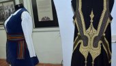 ZUBUN PRIPOVEDA O ŽIVOTU PREDAKA: U Negotinskom muzeju Hajduk Veljka otvorena izložba jedinstvenih dugih prsluka